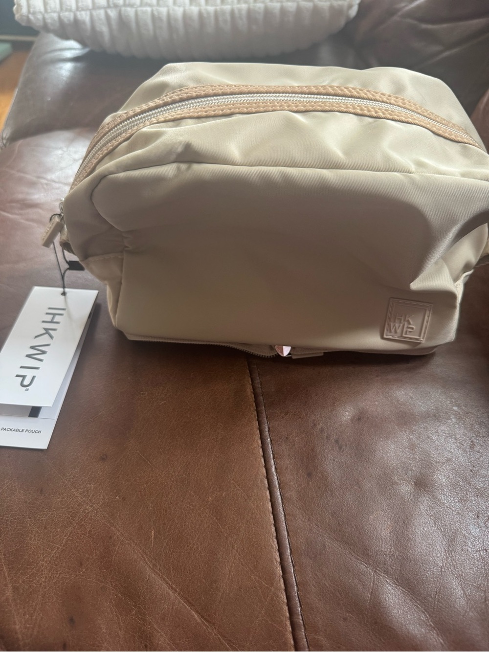 *BRAND NEW WITH TAGS* IHKWIP Travel Bag